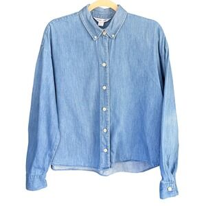 A6 Old Navy Boyfriend Denim Shirt‎ Oversized Boxy Light Wash Button Up Cotton